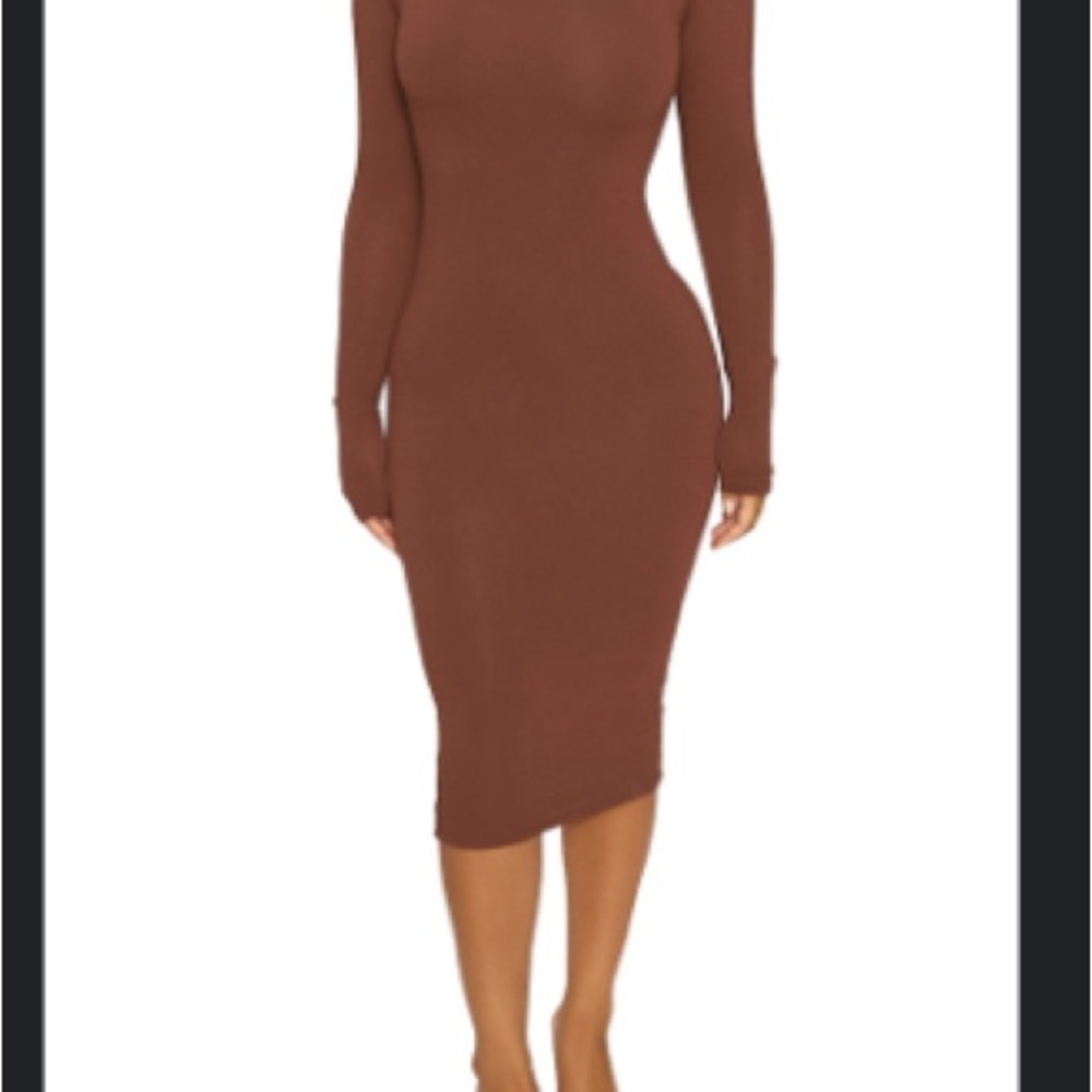 Naked Wardrobe NW Long Sleeve
Dress
CHOCOLATE, Size X-Small